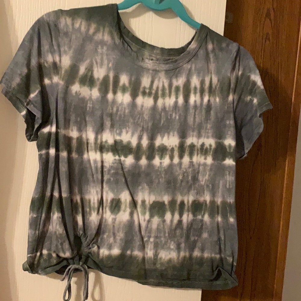 Green Tie-dye Women’s Large T-shirt.